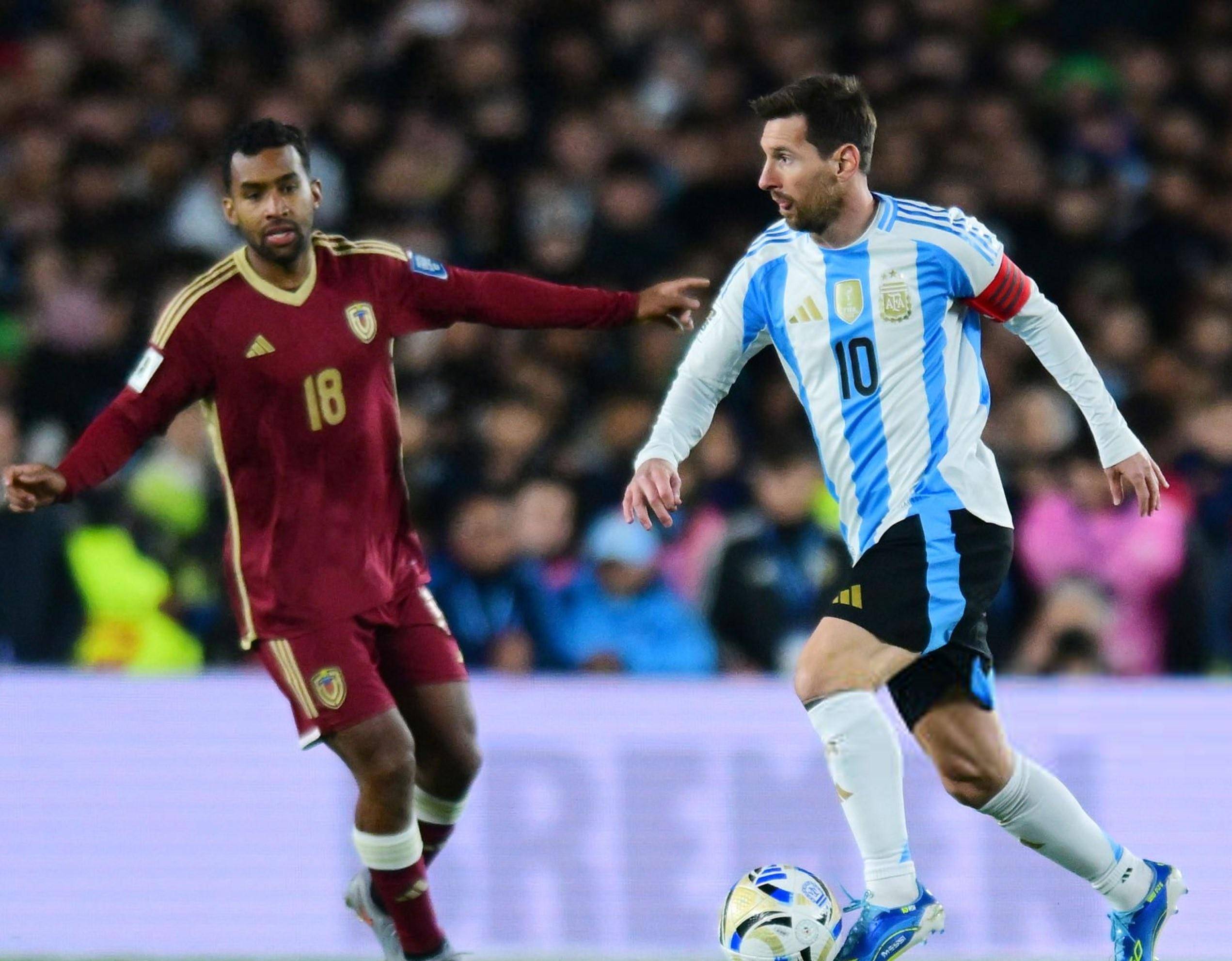 美洲杯传奇谢幕，球迷泪洒赛场