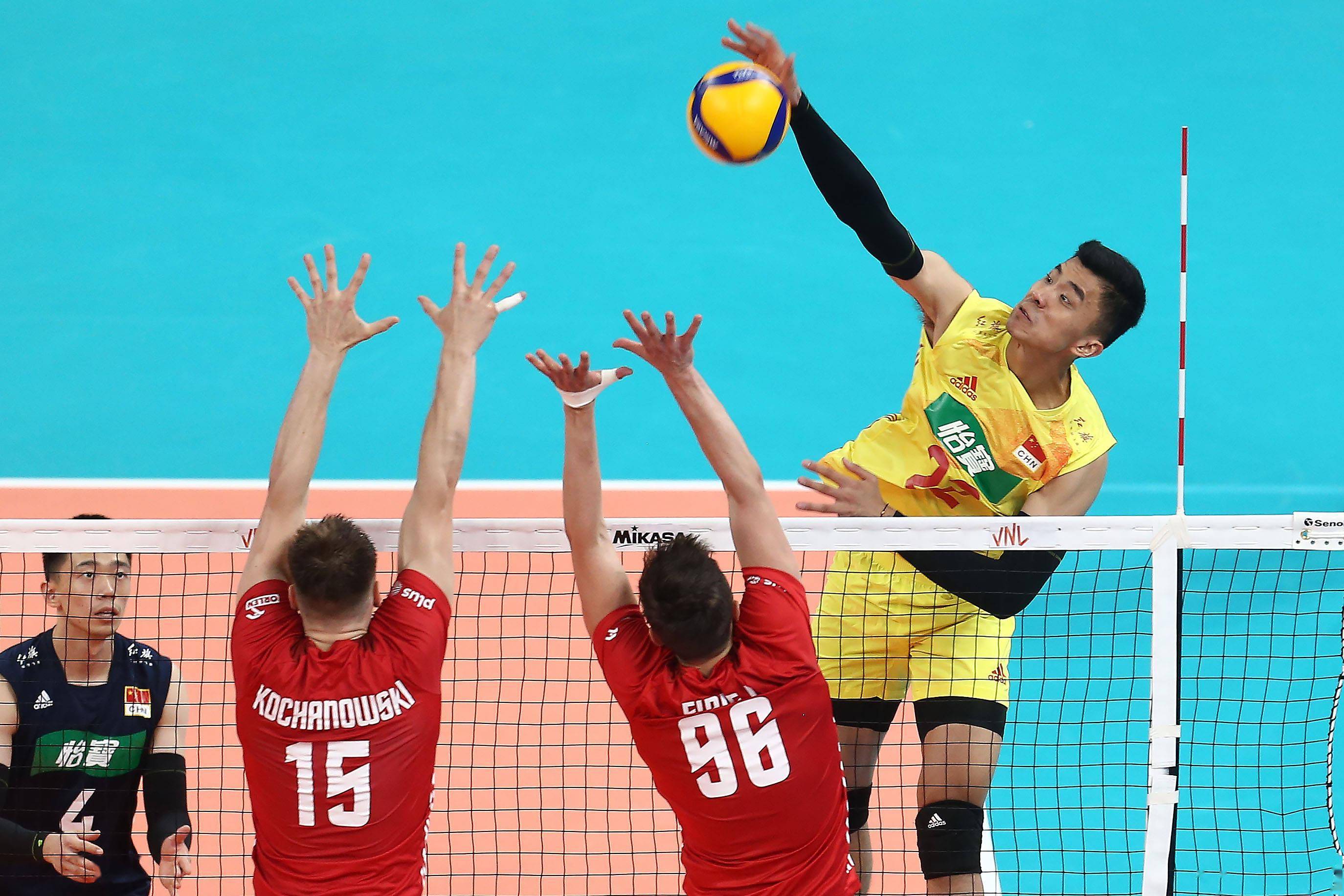 排球赛事精彩瞬间盘点，年度回顾震撼登场