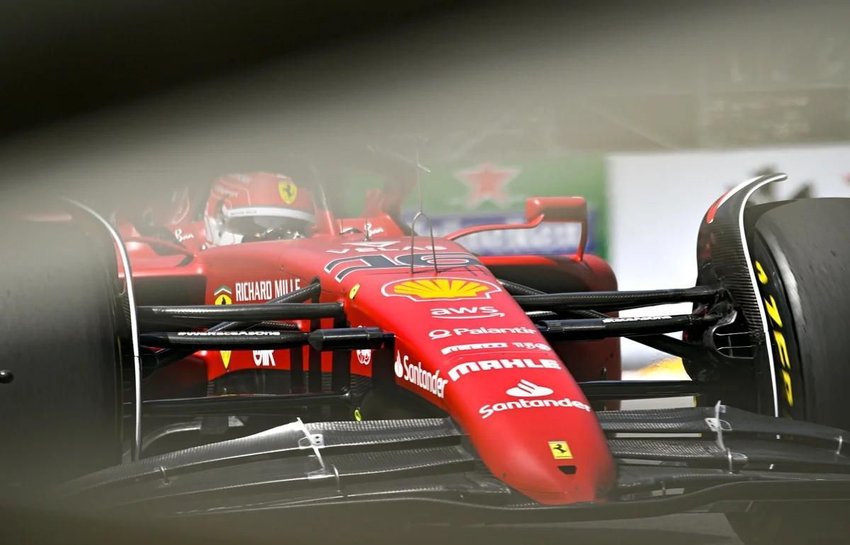 阿斯顿马丁横扫哈斯车队，佩雷兹高光表现