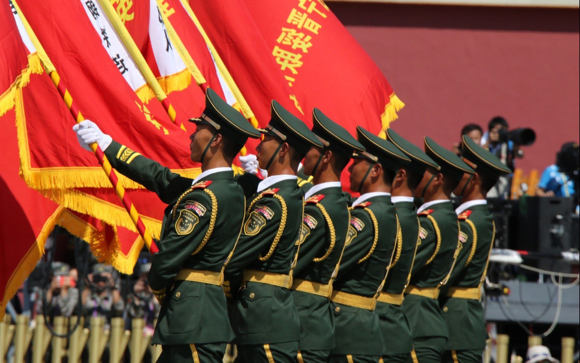 叹息之墙！皮克六次神级拦截，瑞士绝杀美梦被他一人击碎