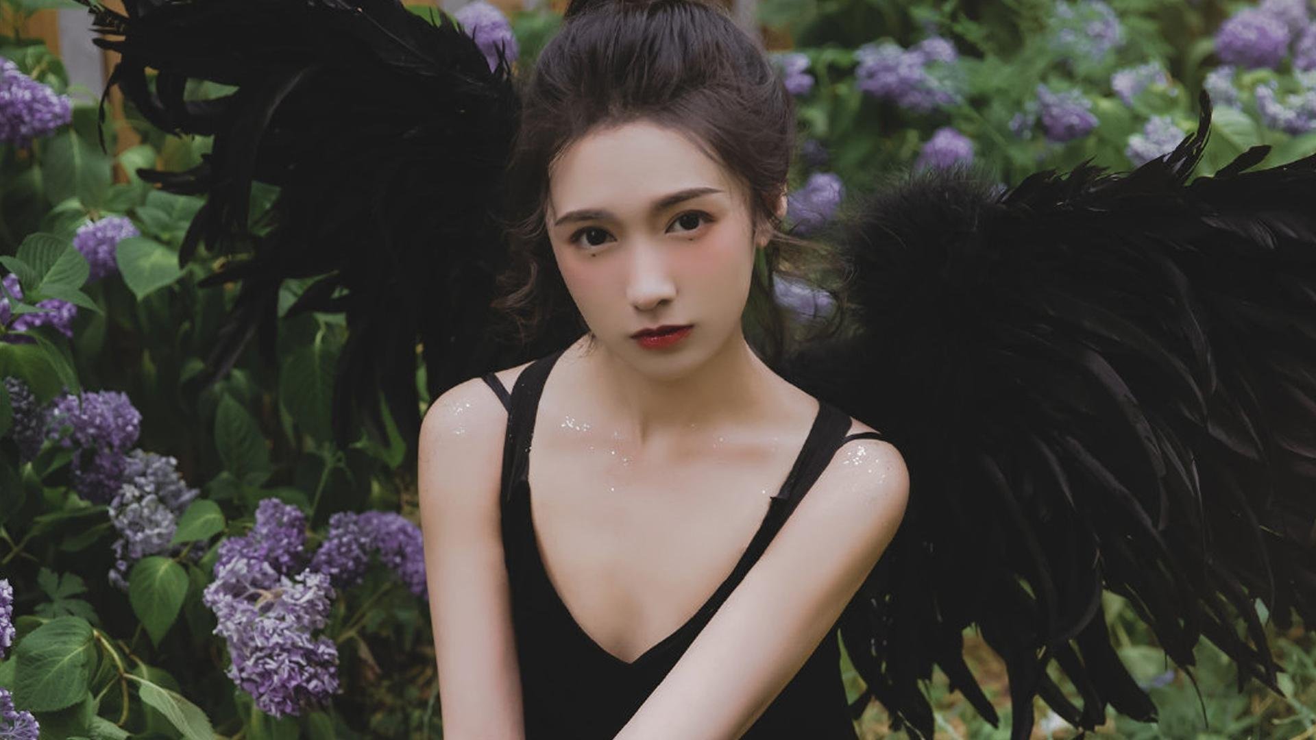 机械降神,当伦纳德在季后赛之夜接管比赛,他证明的是篮球世界的唯一性