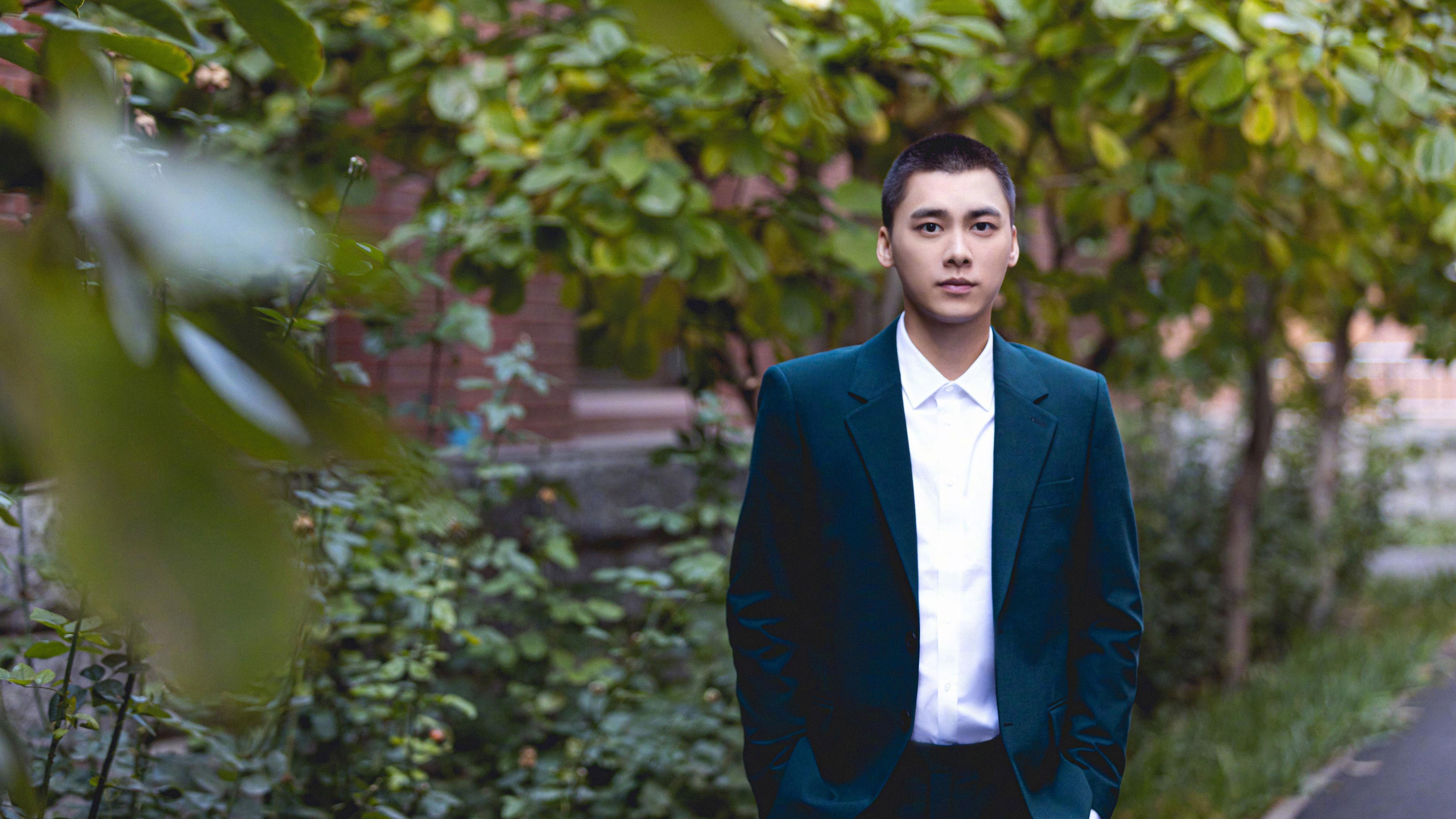 冰与火之歌，爱德华兹爆发烈焰难融76人战术寒冰